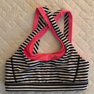 Lululemon Sports Bra Size 4
